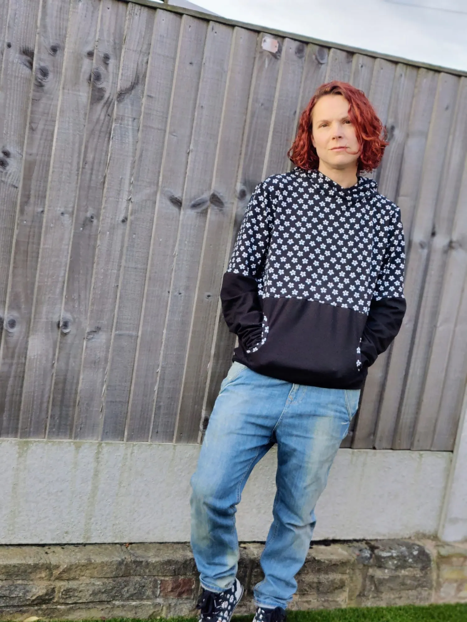 Adults Half Hoodies - Curve Fit