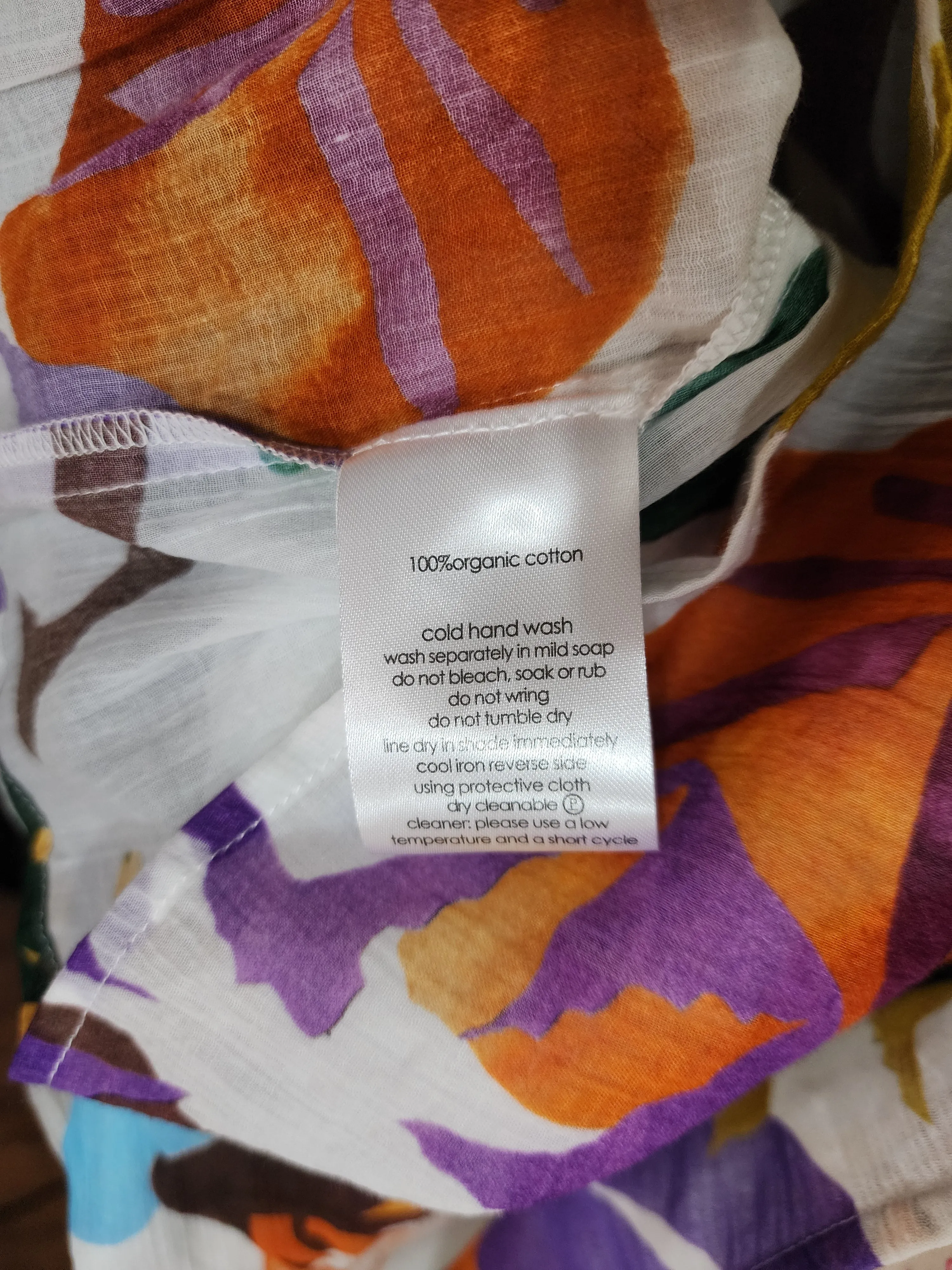 Gorman colourful light weight long sleeve top size 8