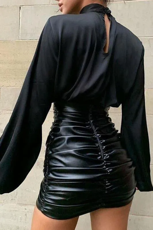 high collar loose navel lantern sleeve top