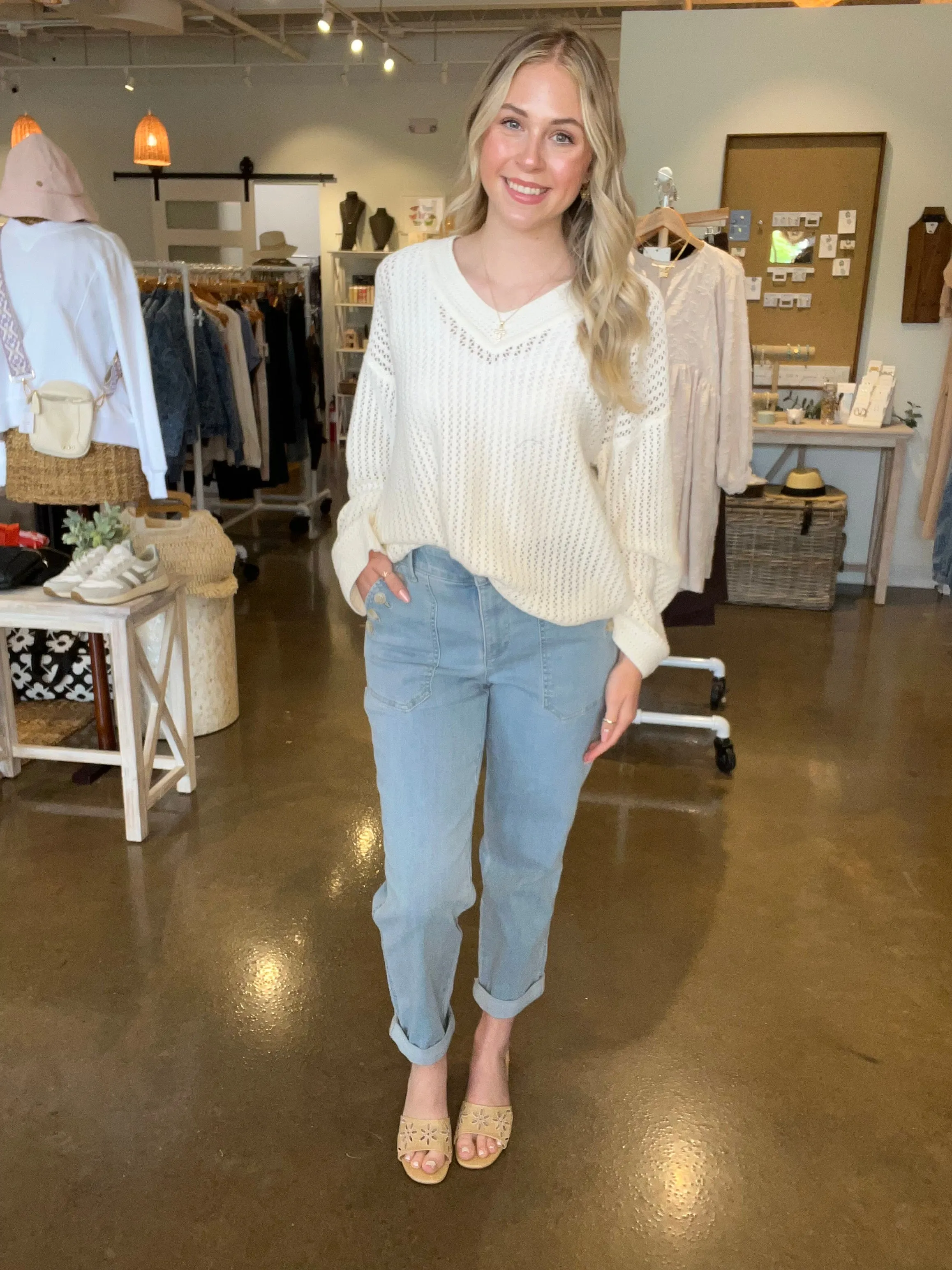 Kiami Sweater White