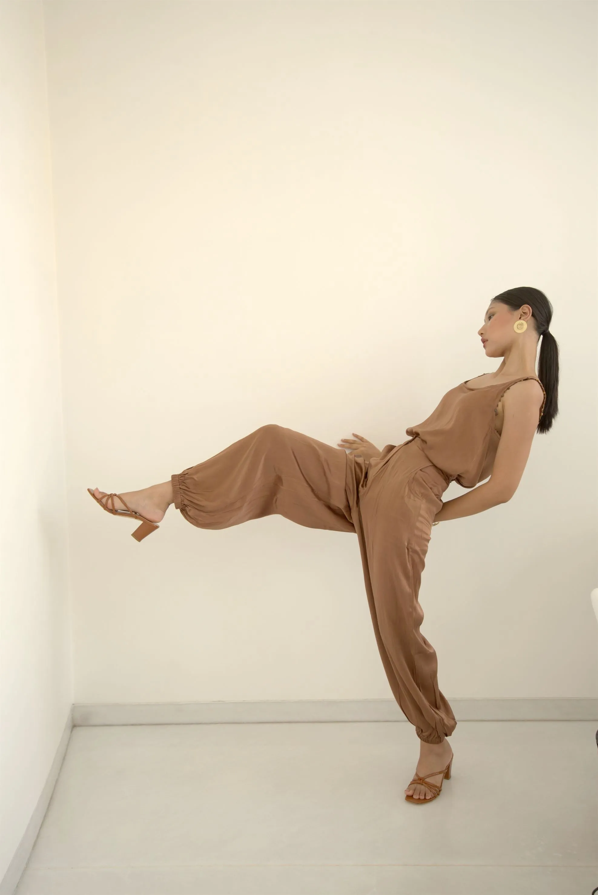 New Season Summer to Fall 2024-Pants Balloon Fit Silk Brown-TB/S/005-Suzanne-Fashion Edit Hemji