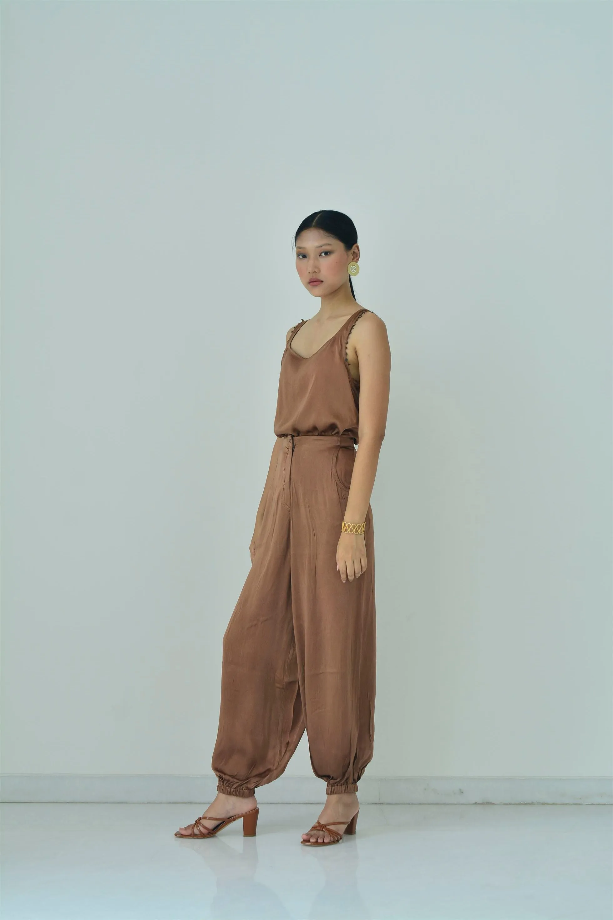 New Season Summer to Fall 2024-Pants Balloon Fit Silk Brown-TB/S/005-Suzanne-Fashion Edit Hemji