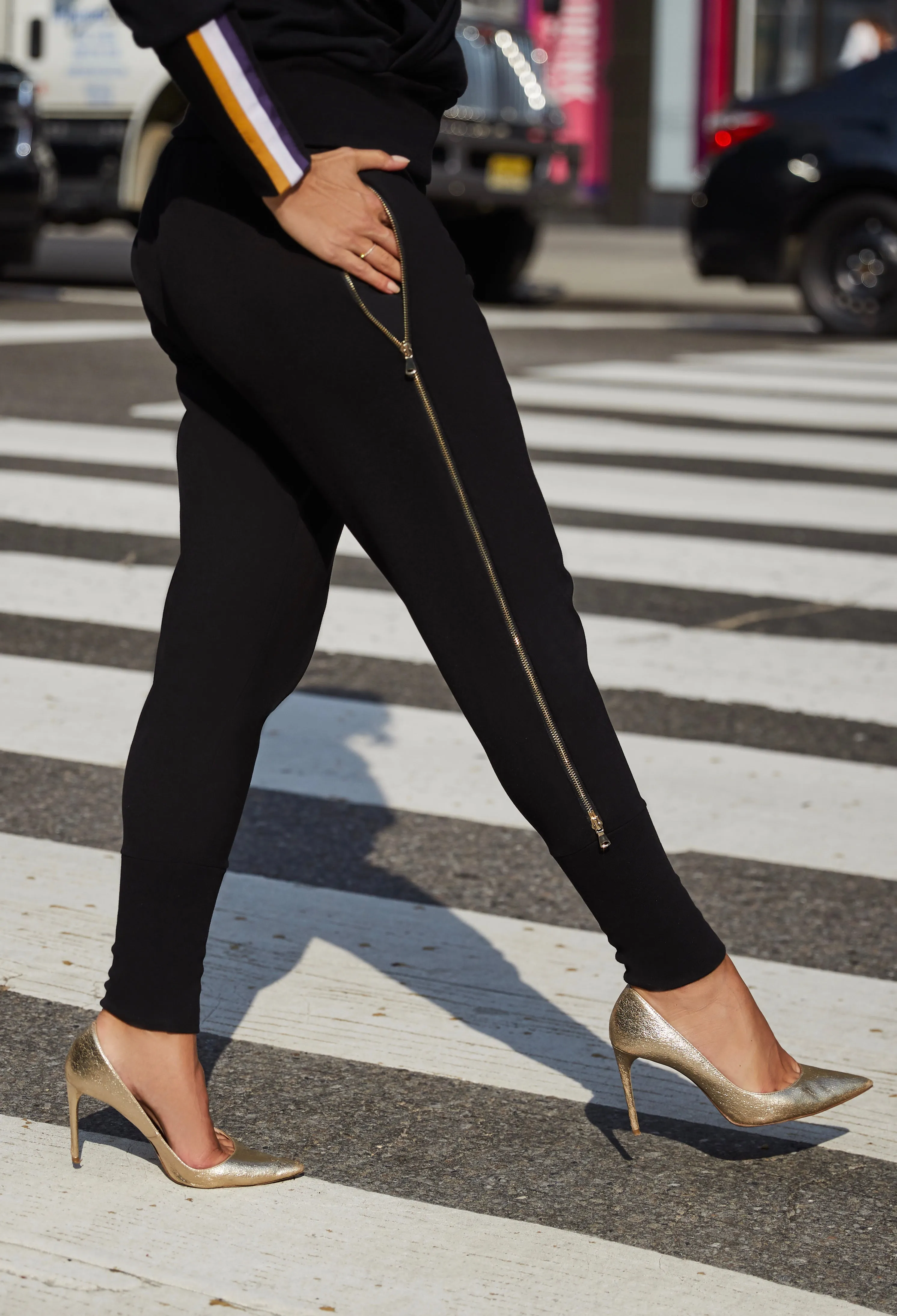 REVOLUTIONARY JOGGER PANT