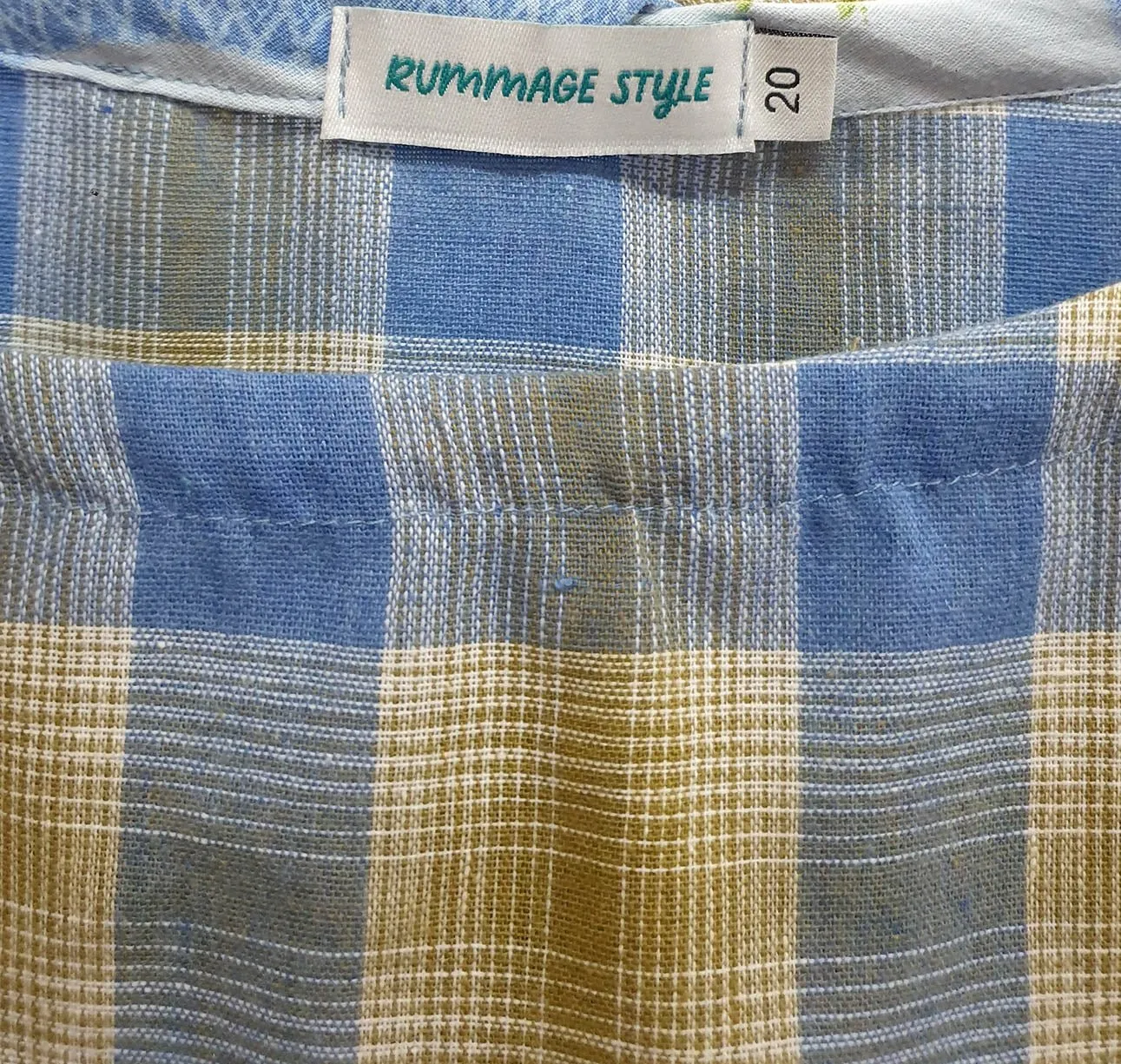 Rummage Style blue and brown top size 20