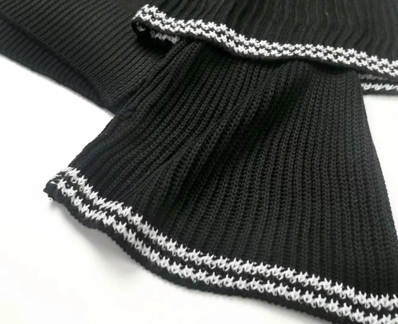 Splicing Hollow-out Flared Sleeve Knit Sweater
