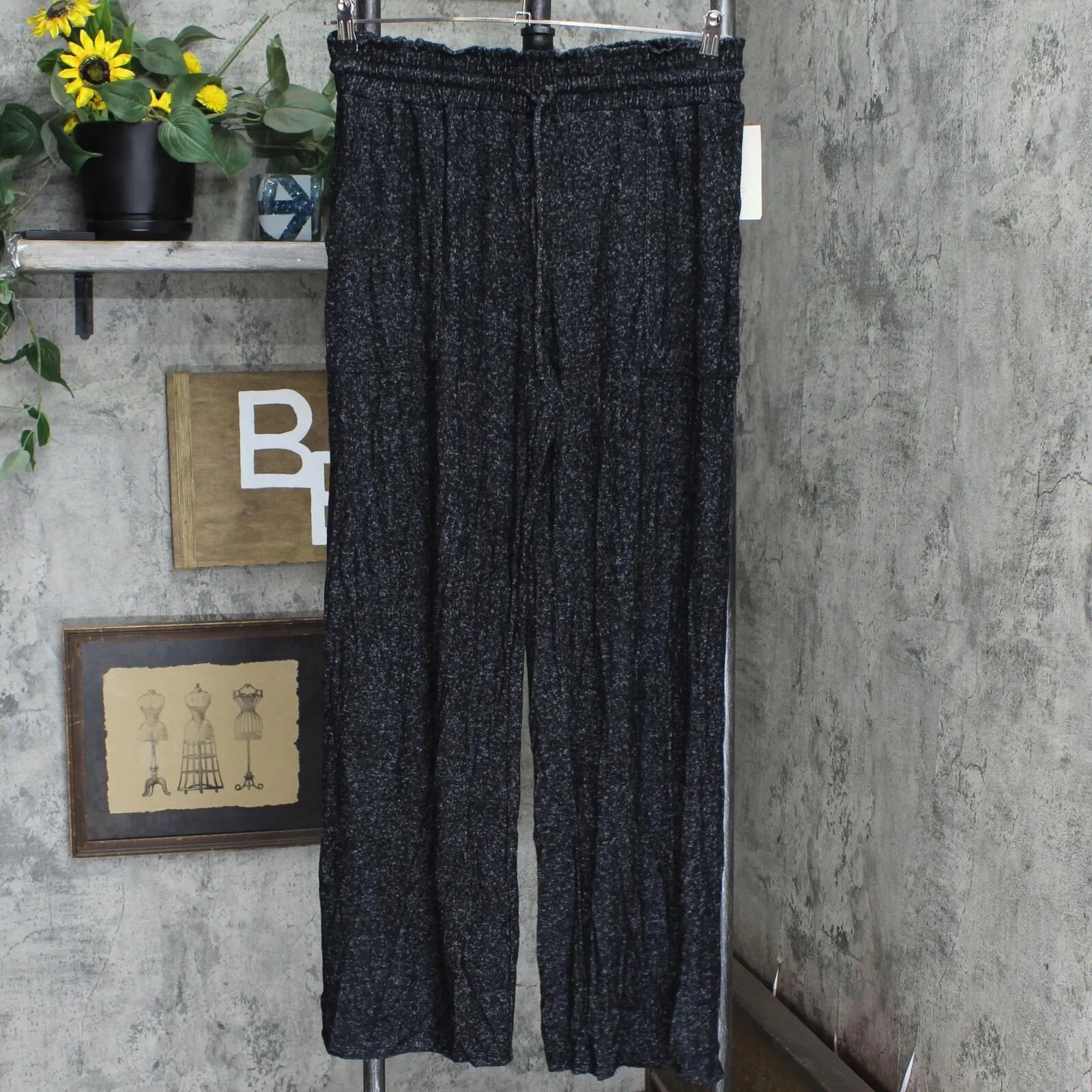 Stars Above Women's Perfectly Cozy Wide Leg Lounge Pants 560343 Dark Gray M