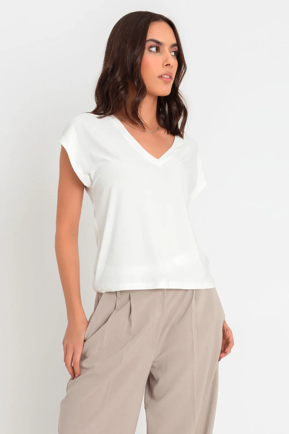 Top oversized cuello v manga corta