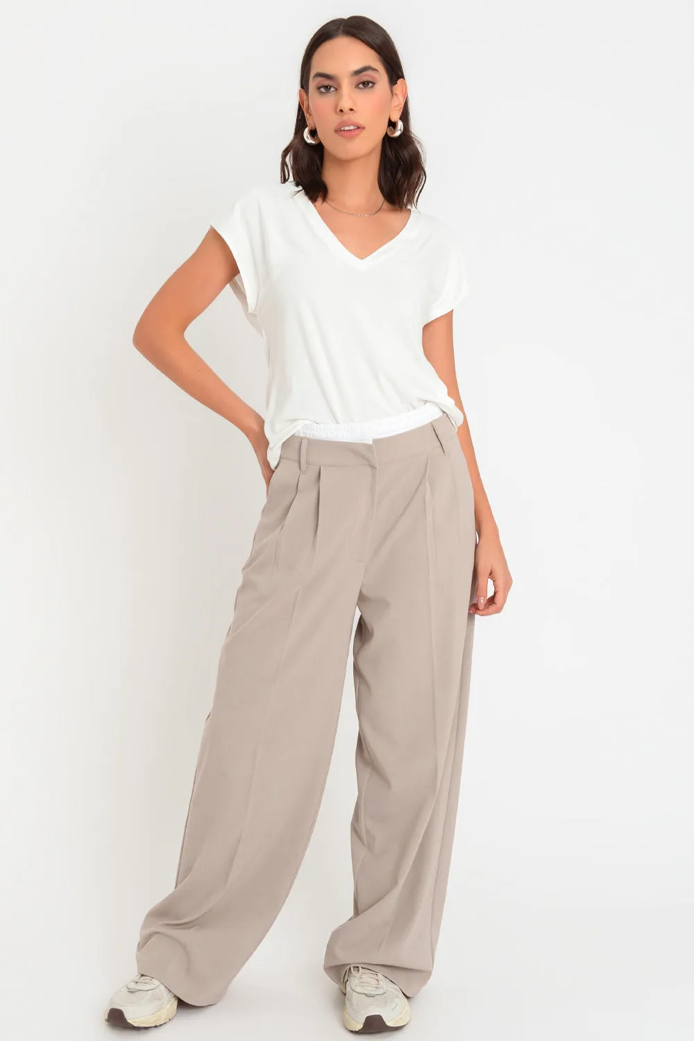 Top oversized cuello v manga corta