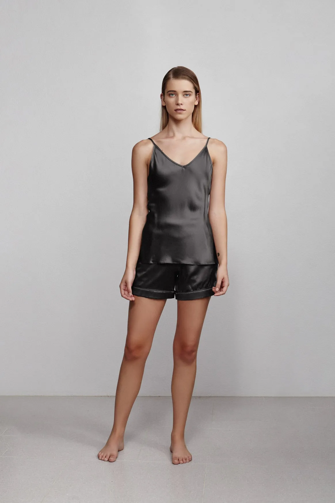 v neck camisole, hammered black