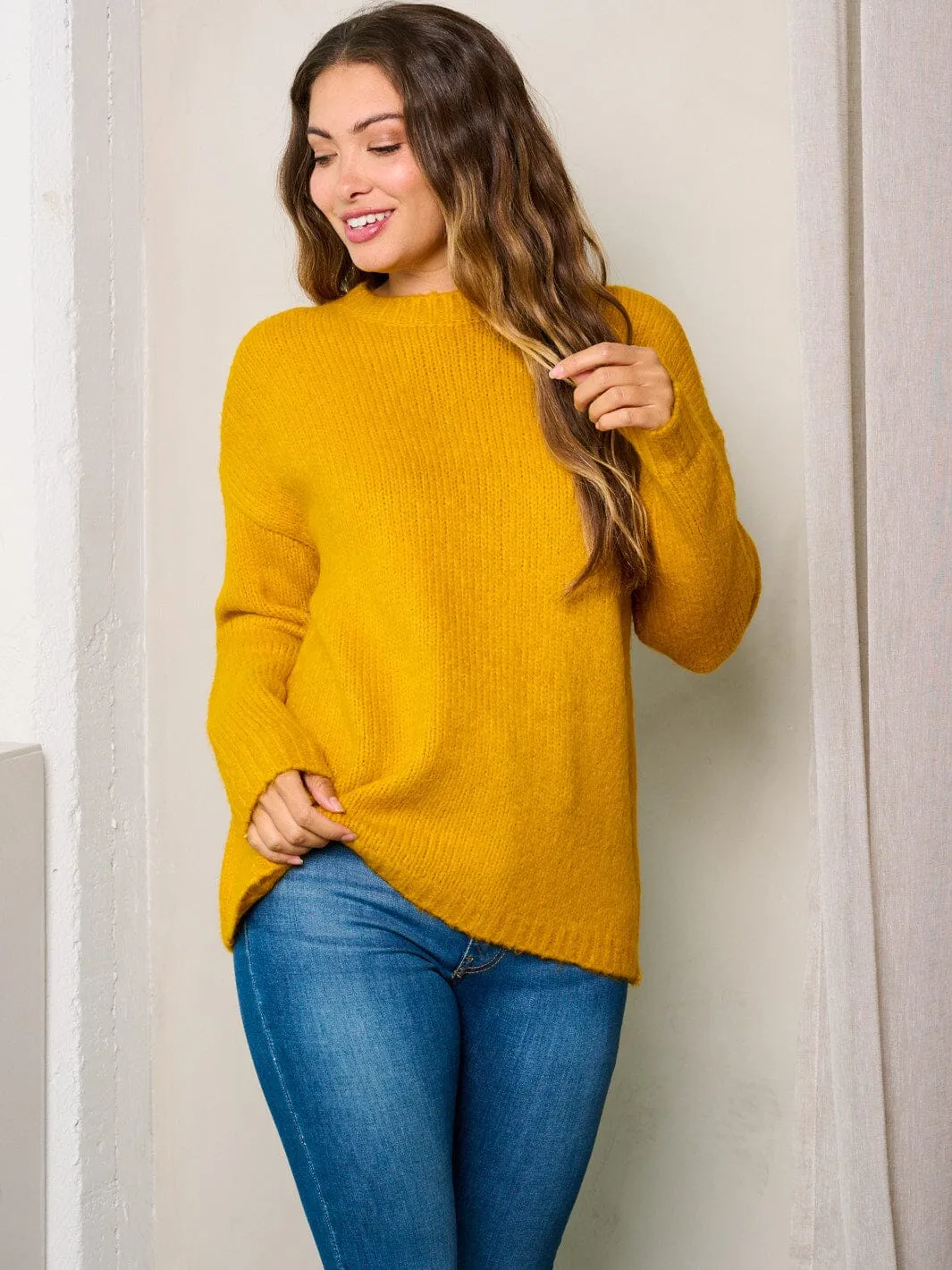 WOMEN'S LONG SLEEVE SOLID KNIT SWEATER