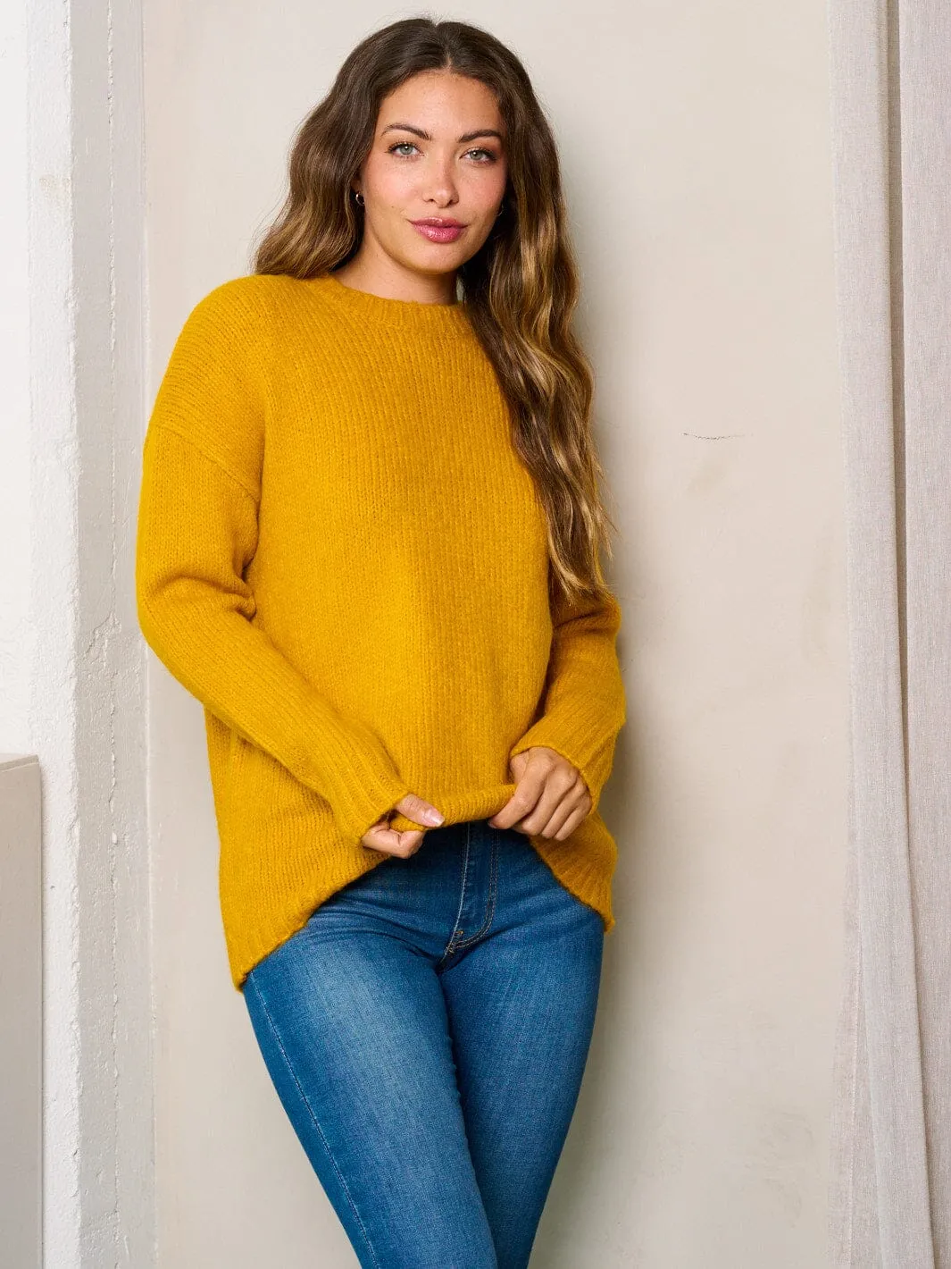 WOMEN'S LONG SLEEVE SOLID KNIT SWEATER